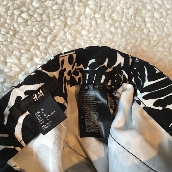 Patterned skirt (WITH POCKETS) - Picture 4 of 4